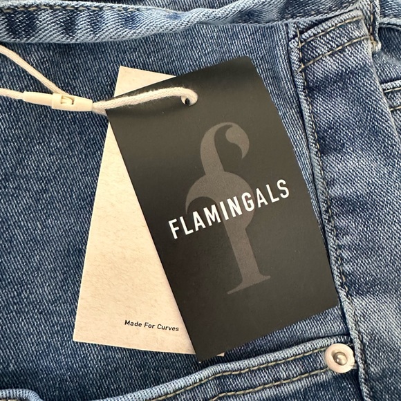 Denim Wide-Leg Jeans with Drawstring Waist - Picture 6 of 8